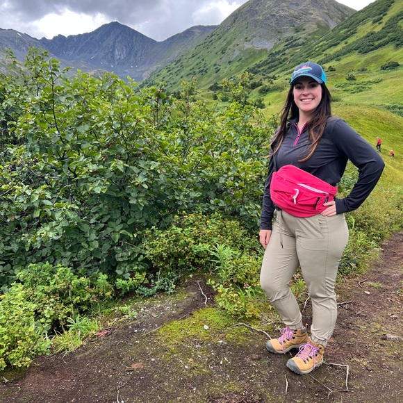 Meet your Posher, Allison - Picture 6 of 7